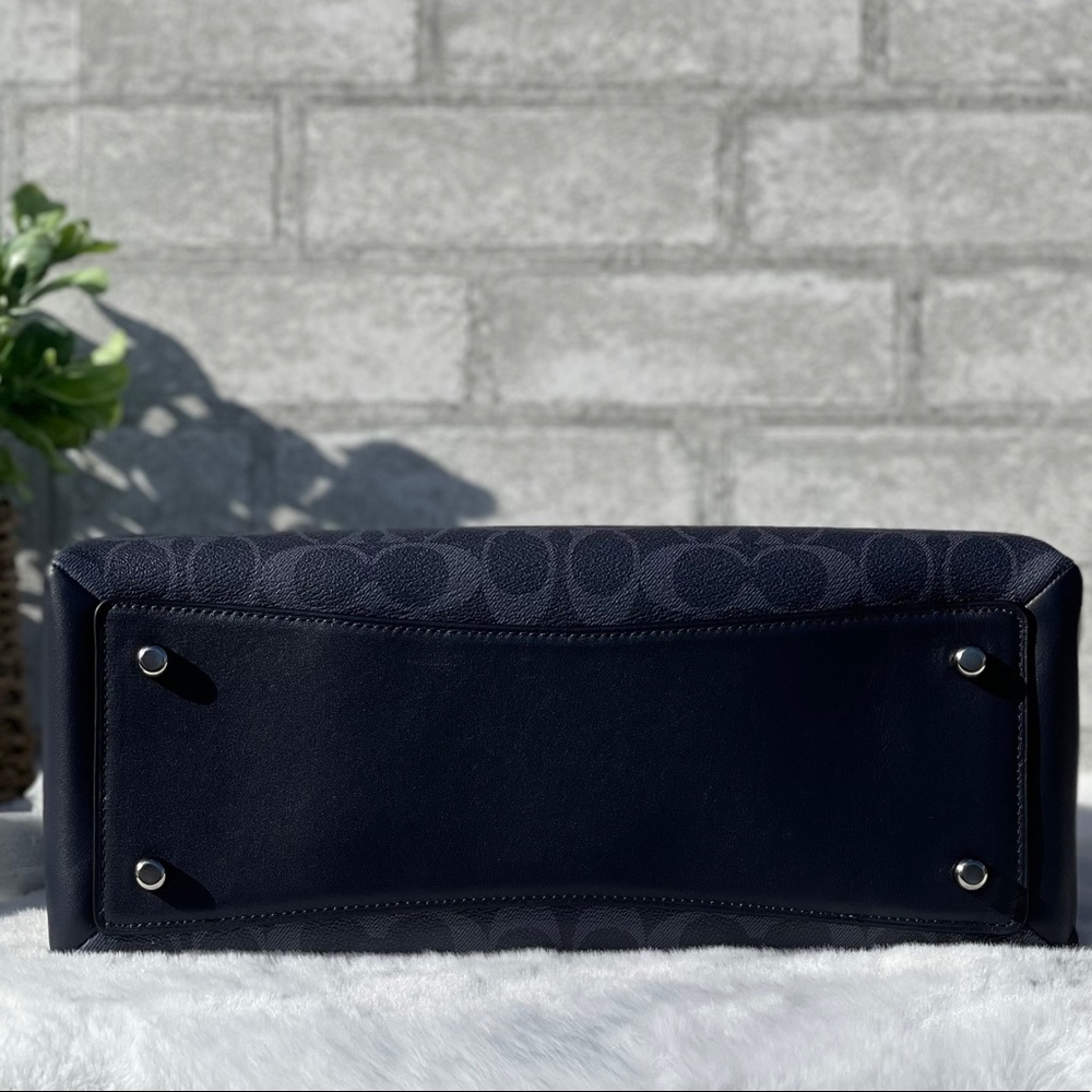 Coach Purse and Wallet Set - Picture 4 of 16